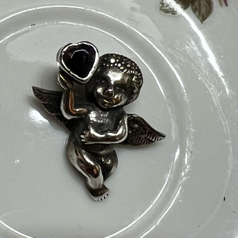 Vintage Sterling Silver Cherub Angel Pendant with Purple Heart Gem ✨